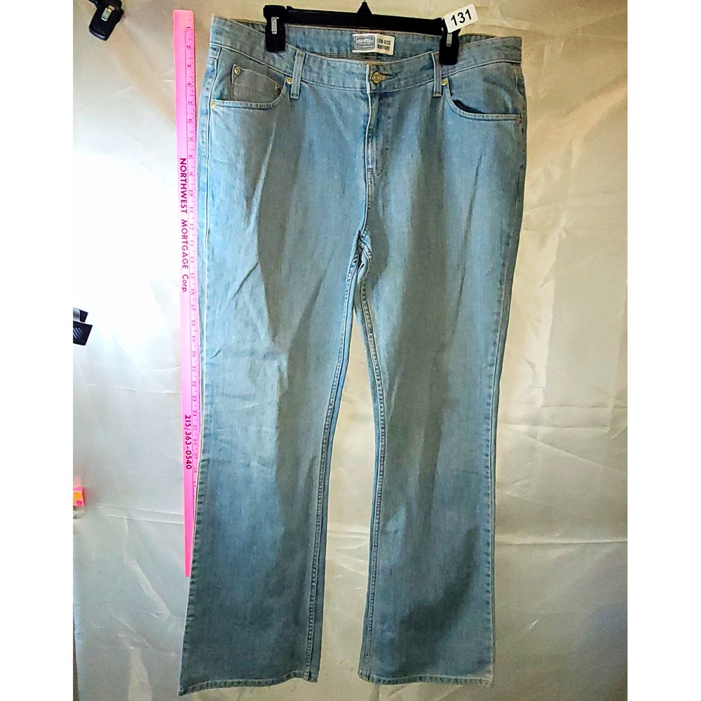 Signature by Levi Strauss & Co. Women's Low Rise Bootcut Jeans 16